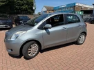 2007-toyota-yaris-13-tr-5d-small-7