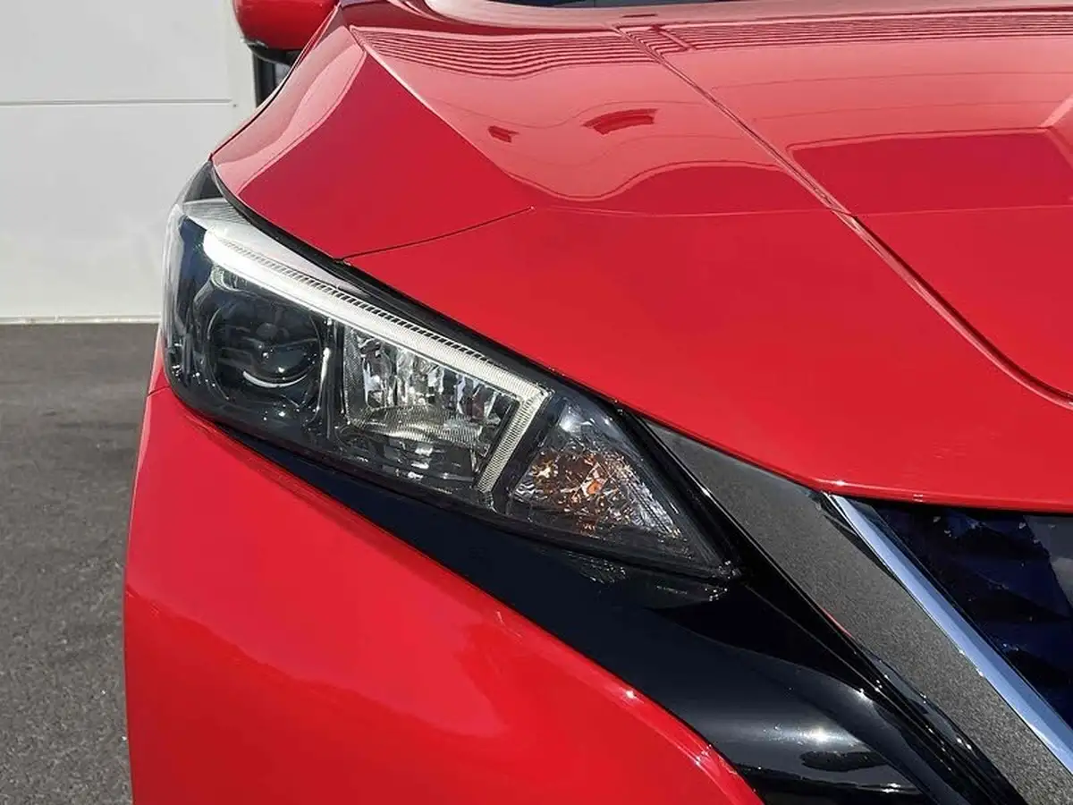 2021-nissan-leaf-e-acenta-big-19