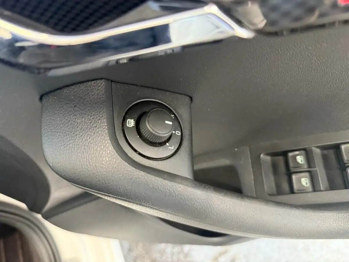 2019-skoda-octavia-20-tsi-vrs-hatchback-big-28