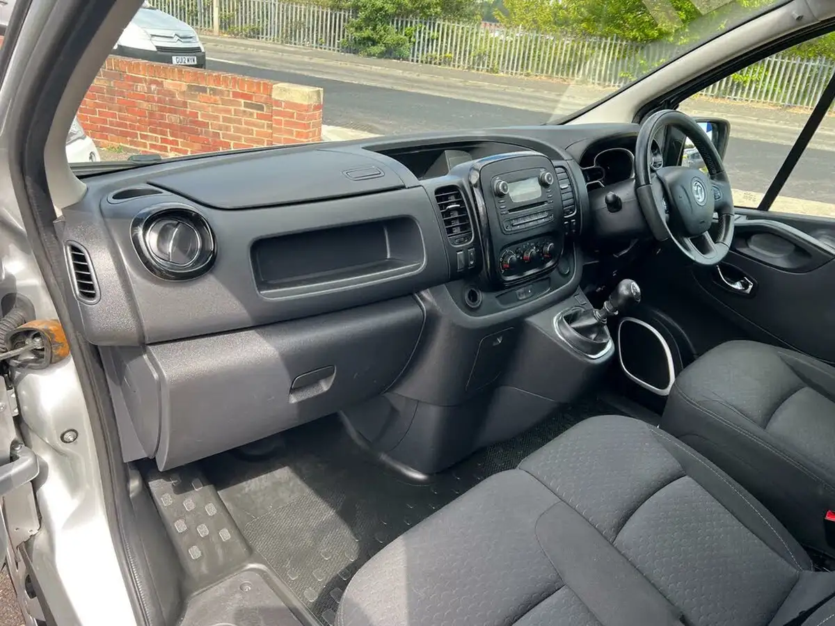 2019-vauxhall-vivaro-16cdti-2700-l1h1-125pseu6-biturbo-ss-ecotec-big-13