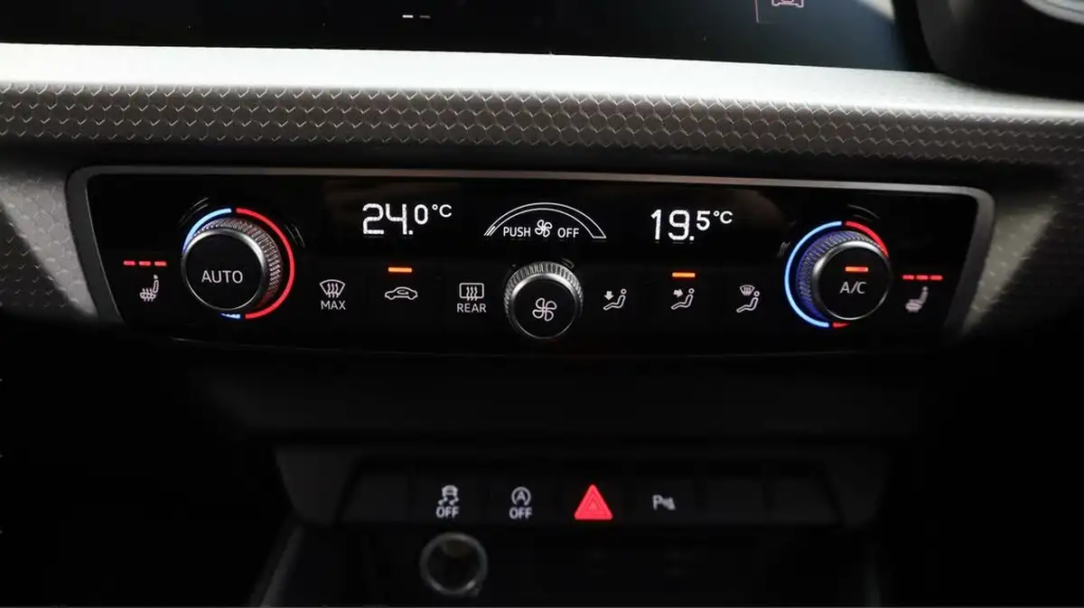 2021-audi-a1-10-25-tfsi-black-edition-s-tronic-big-12