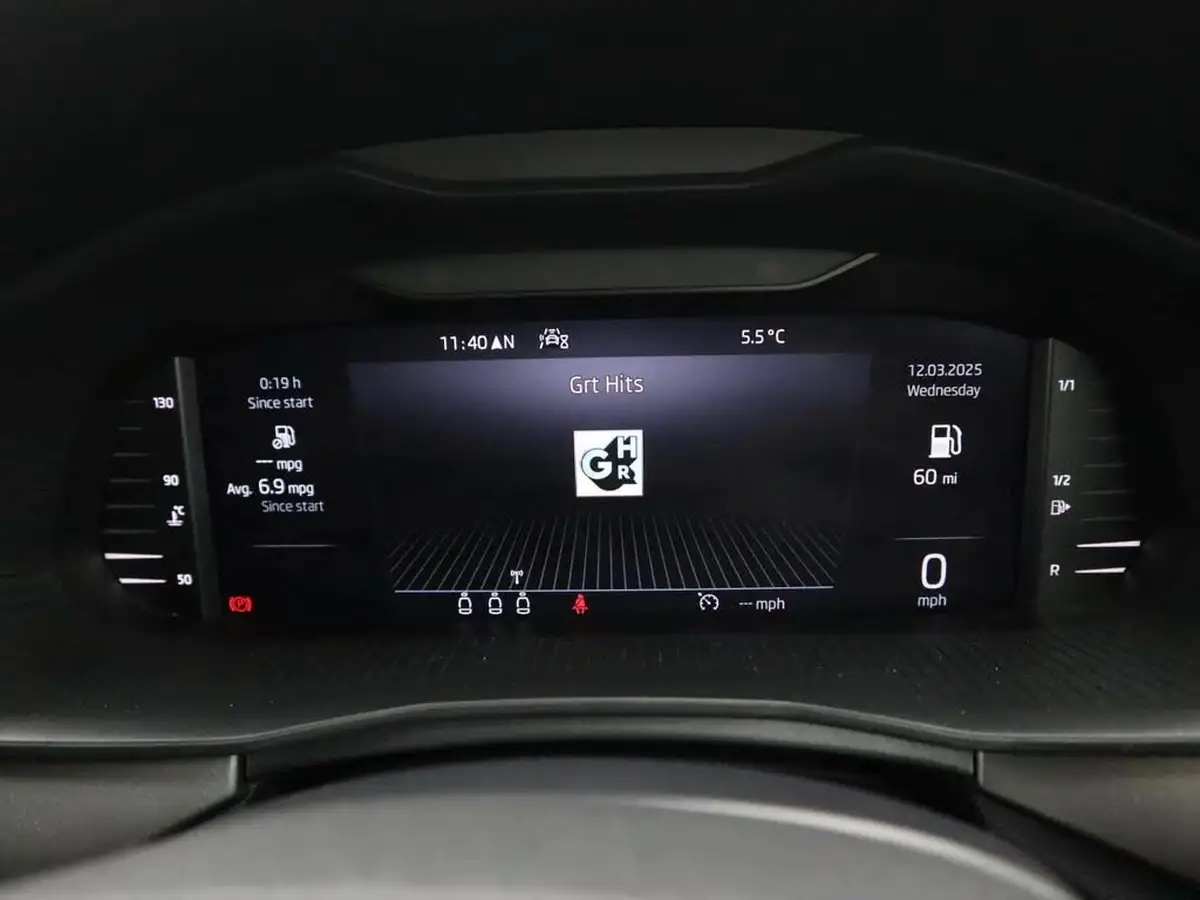 2022-skoda-kamiq-10-tsi-se-l-big-16