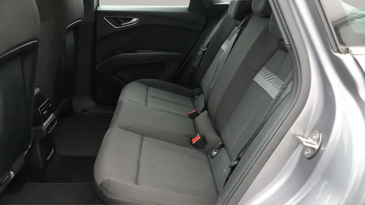2021-audi-q4-e-tron-40e-sport-station-wagon-big-16