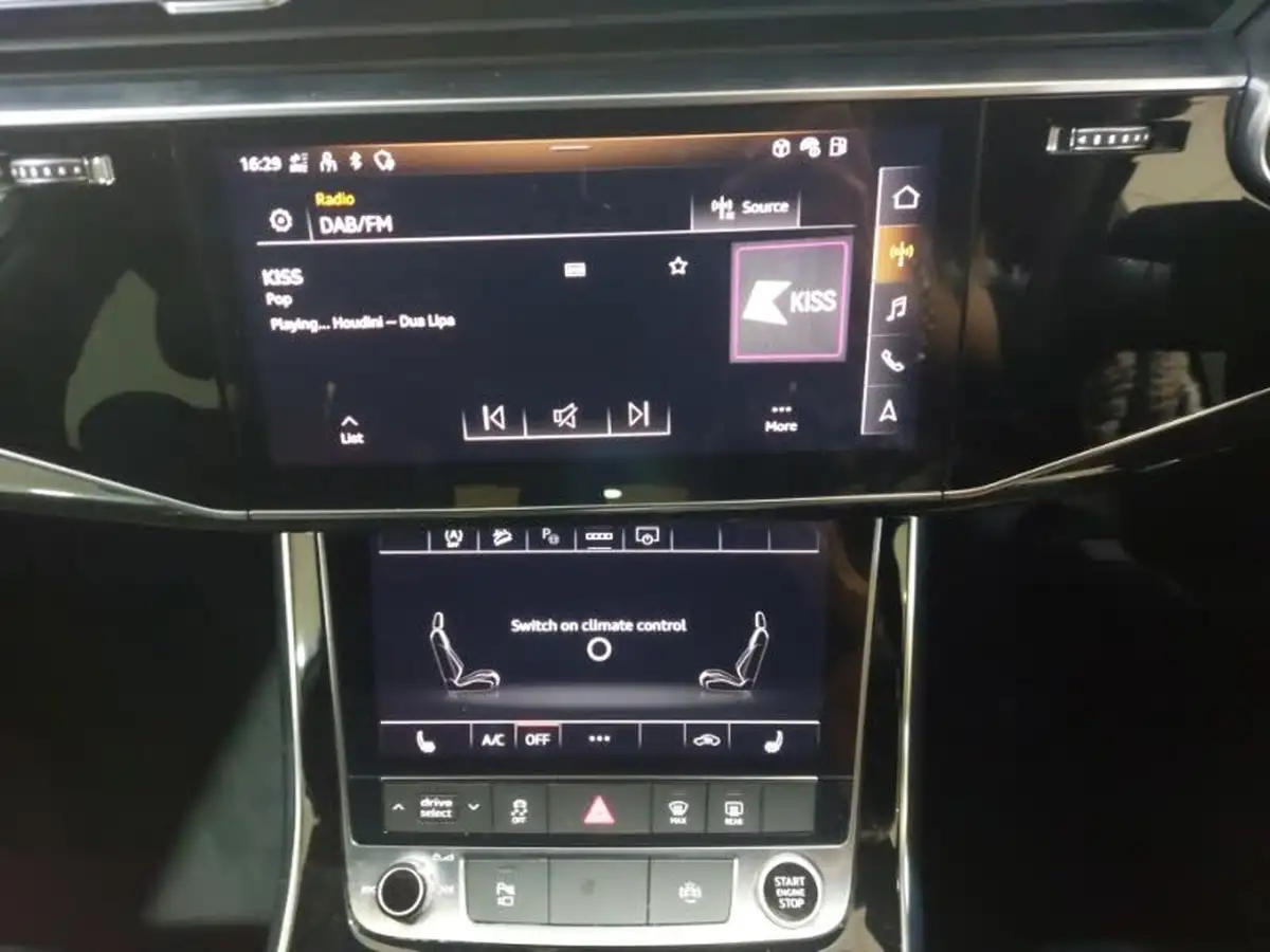 2022-audi-q7-30-55-tfsi-black-edition-big-9