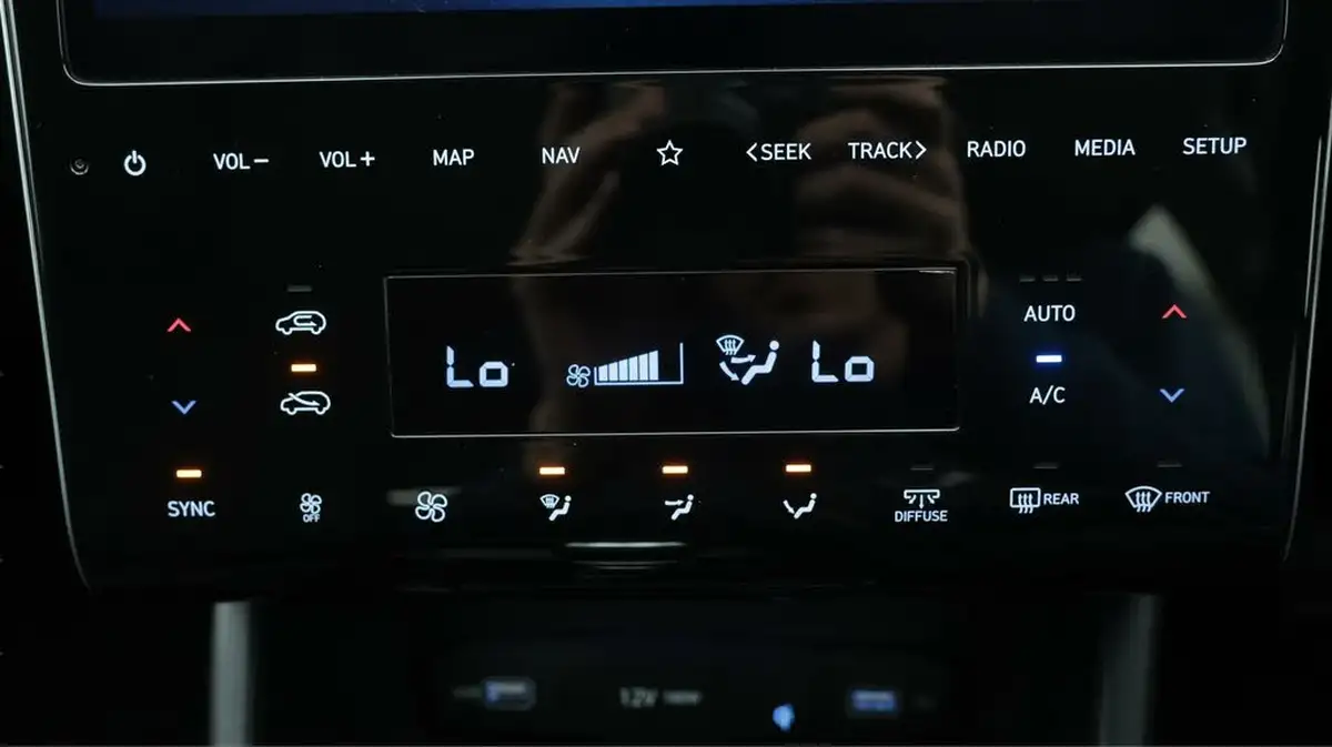 2022-hyundai-tucson-16-t-gdi-premium-150ps-big-12