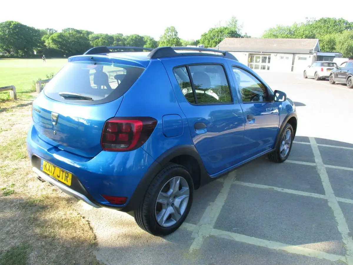 2017-dacia-sandero-stepway-09-tce-ambiance-big-4