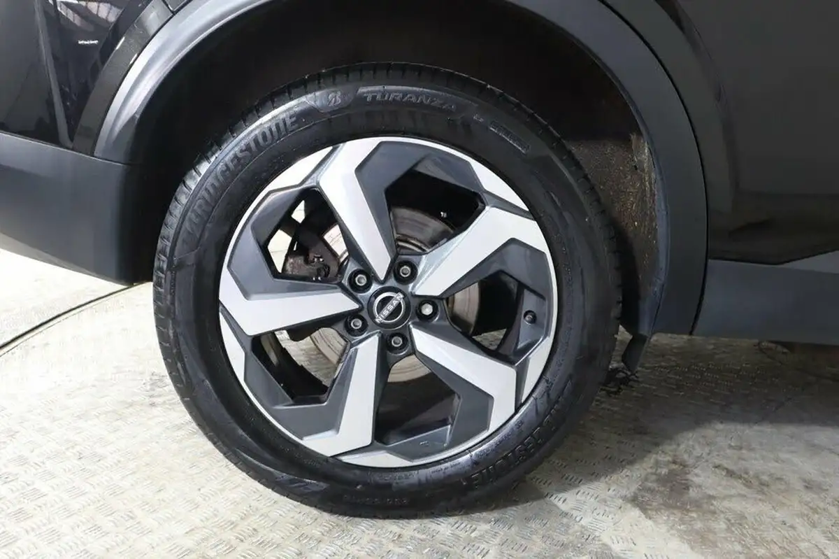2023-nissan-qashqai-13-dig-t-n-connecta-160ps-auto-big-26