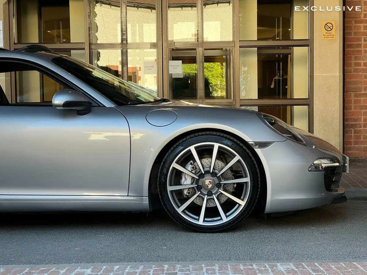 2014-porsche-911-34-carrera-coupe-pdk-big-21