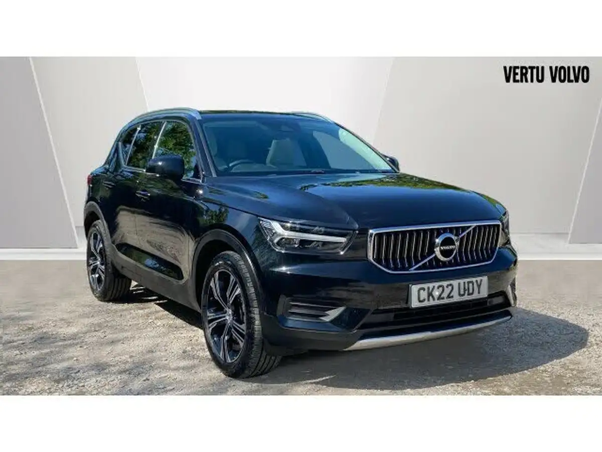 2022-volvo-xc40-20-b4-inscription-awd-big-0