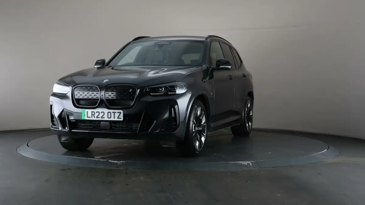 2022-bmw-ix3-e-m-sport-pro-big-46