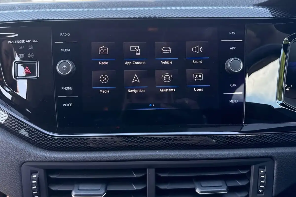 2023-volkswagen-polo-10-tsi-life-big-16