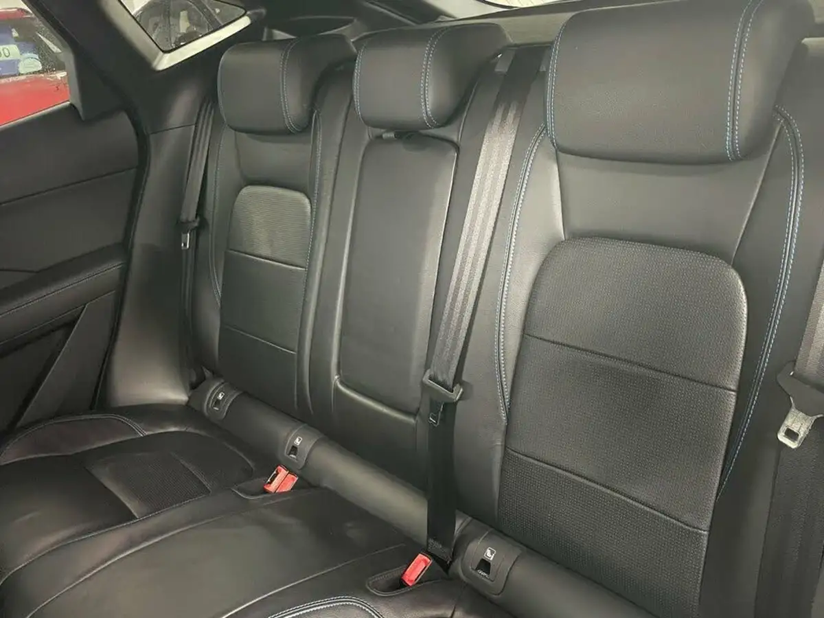 2019-jaguar-e-pace-20-i4d-r-dynamic-s-150ps-big-27