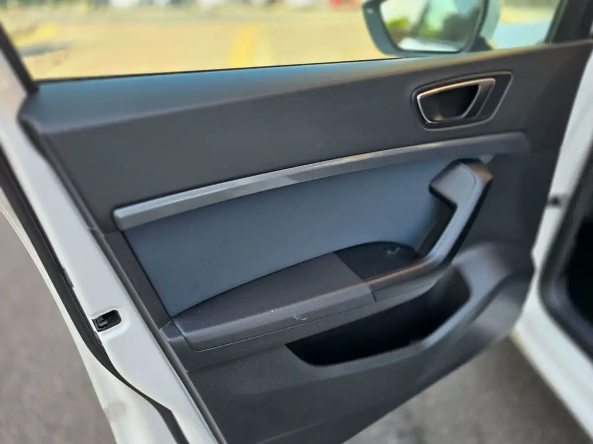 2018-seat-ateca-10-tsi-se-big-48