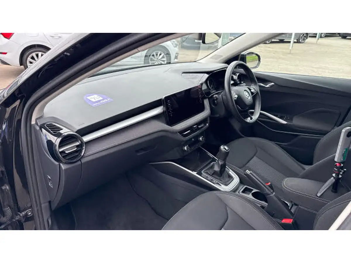 2022-skoda-fabia-10-tsi-se-l-109ps-hatchback-big-1