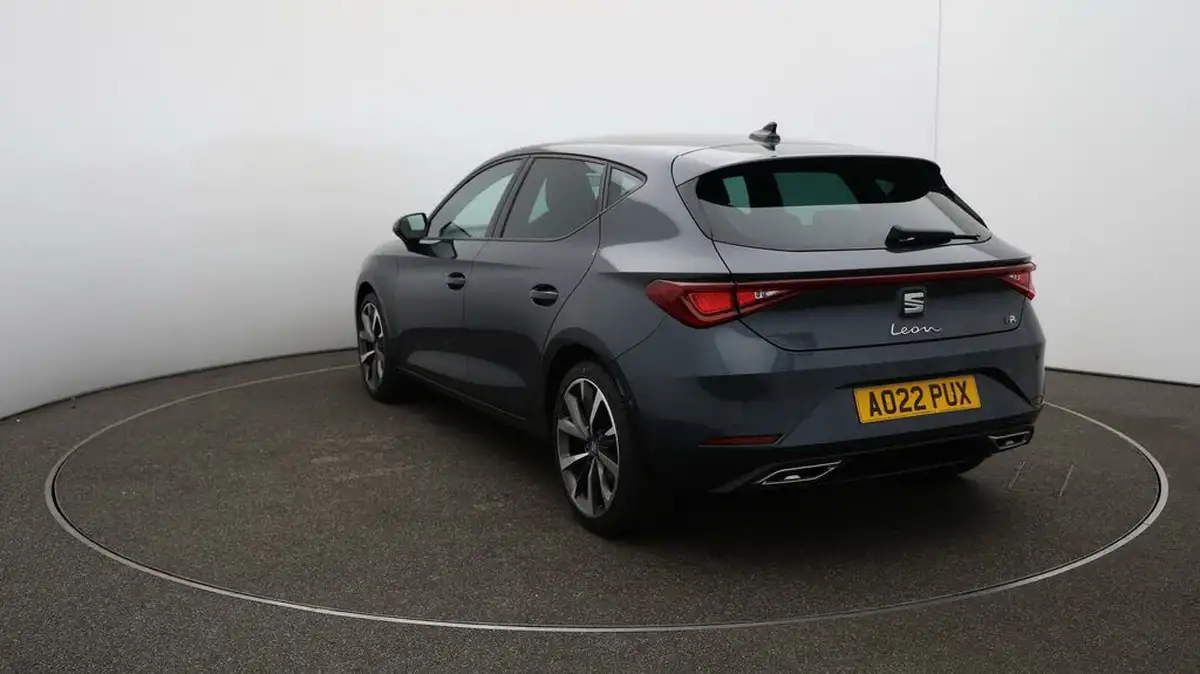 2022-seat-leon-big-61