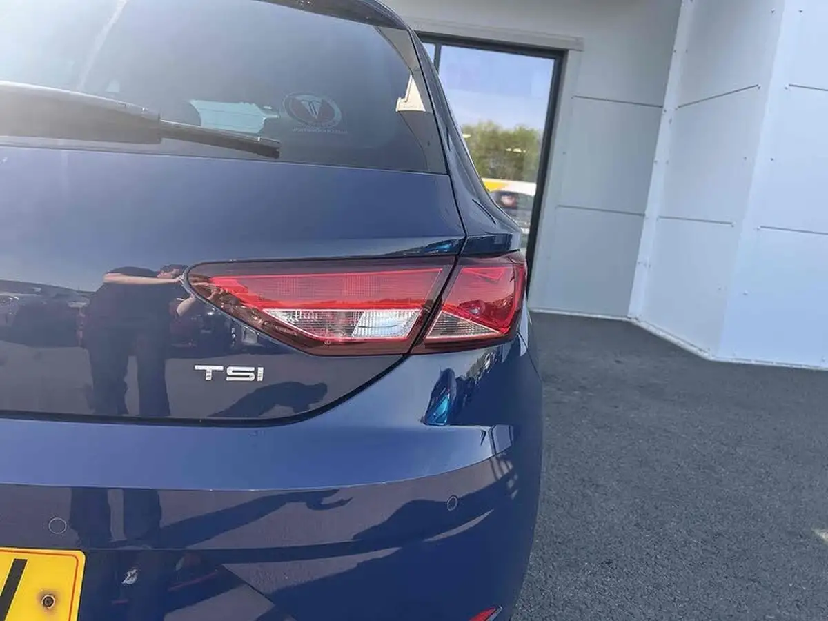 2017-seat-leon-12-tsi-se-dynamic-technology-hatchback-big-21