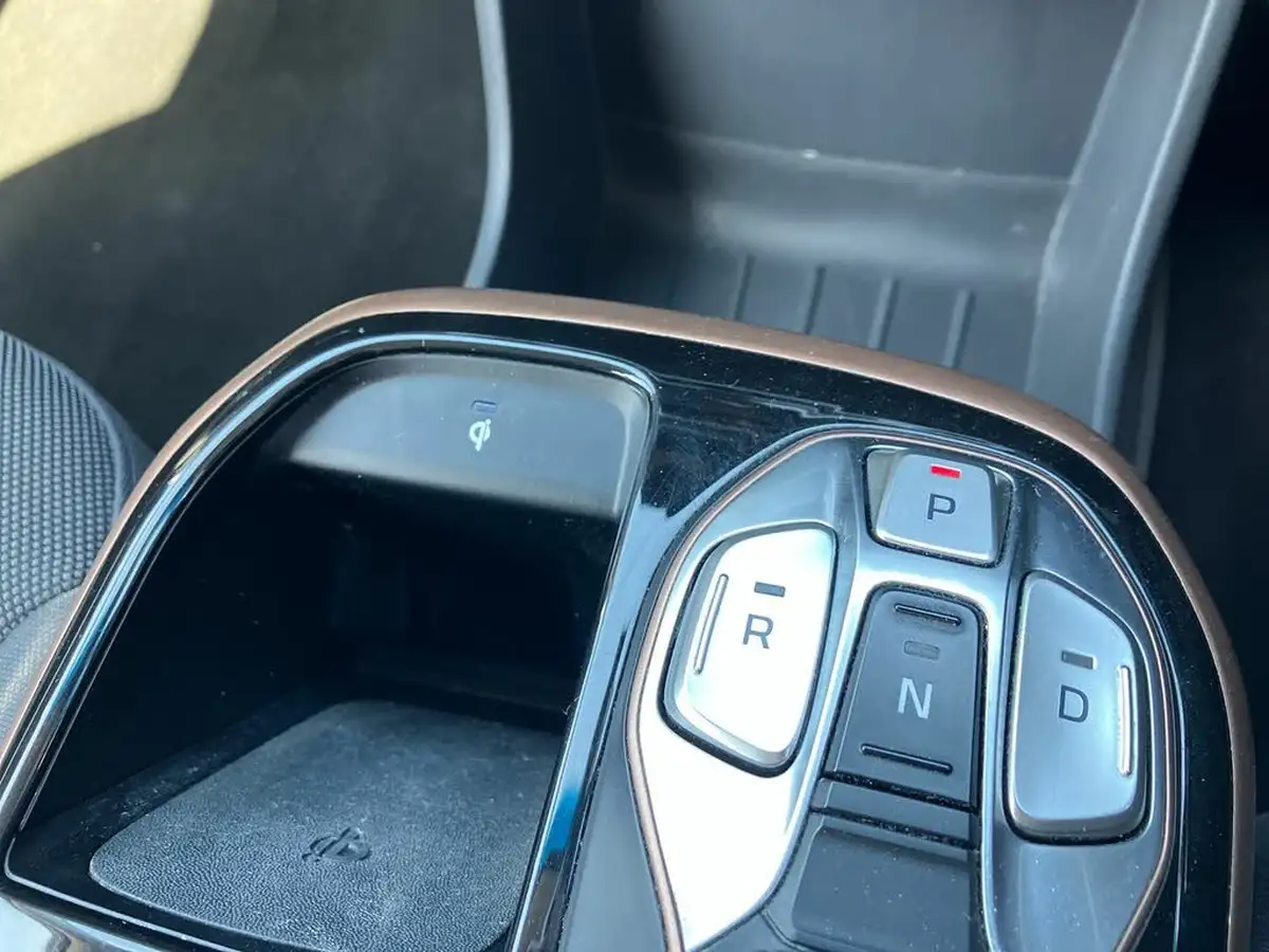 2018-hyundai-ioniq-e-premium-electric-big-57
