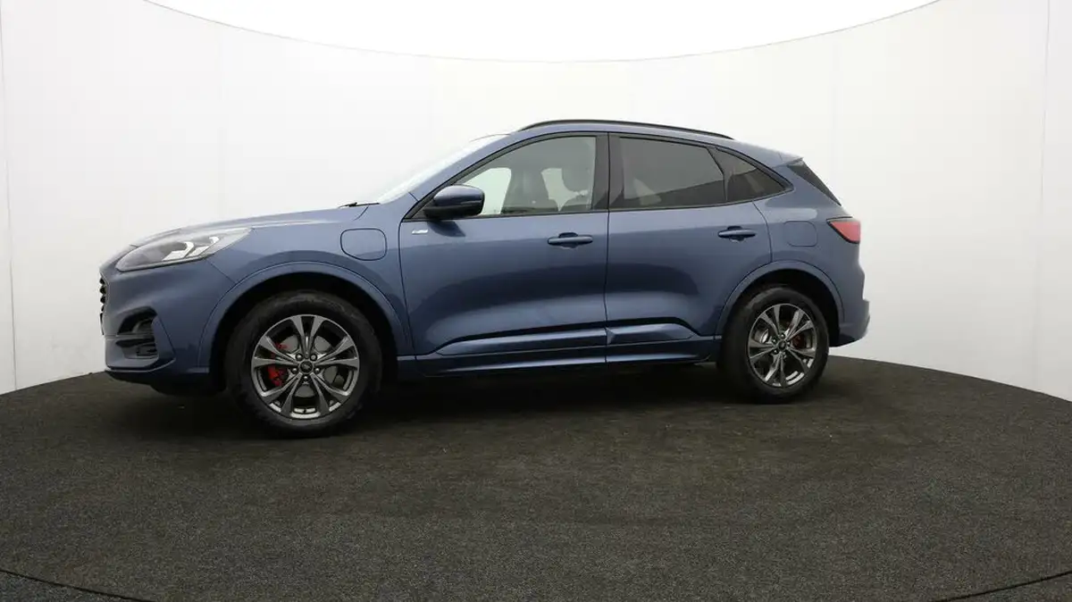 2022-ford-kuga-big-65