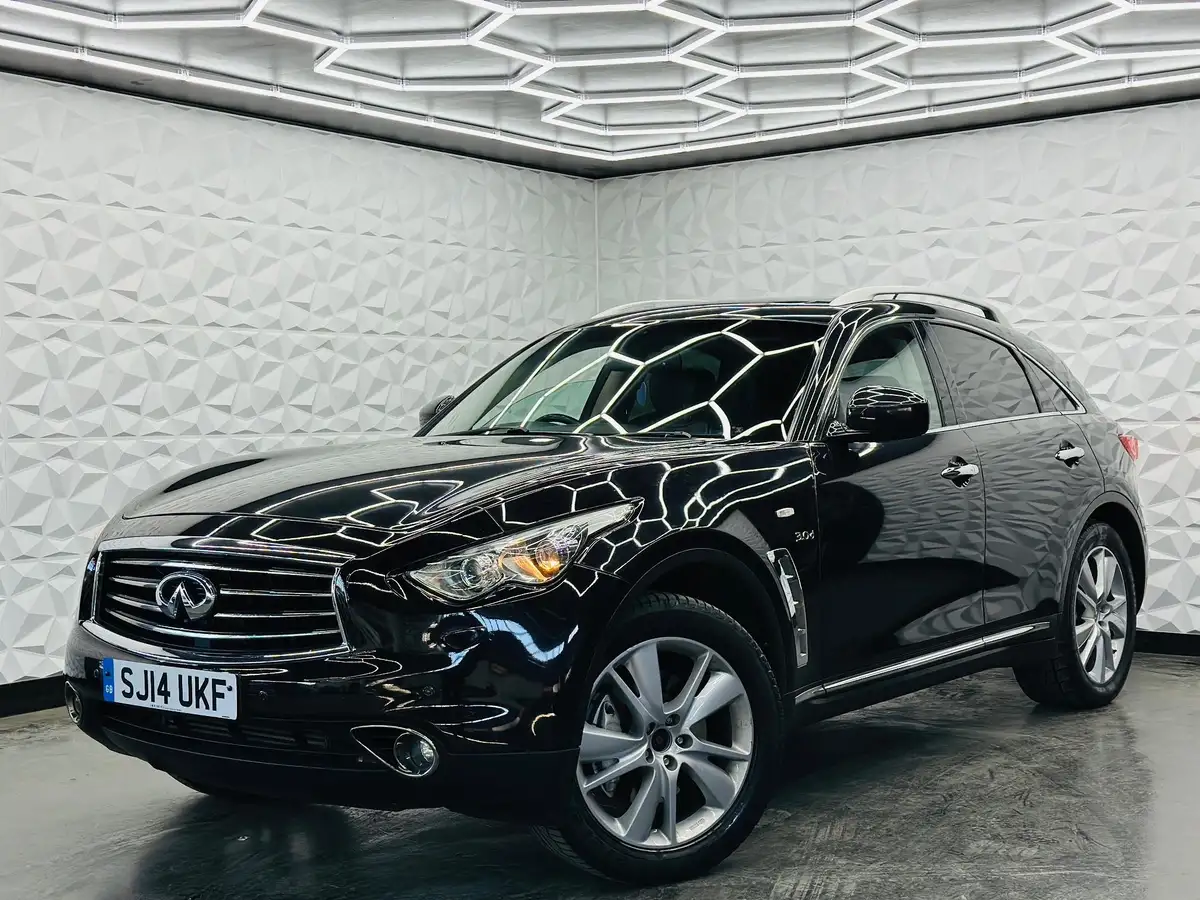 2014-infiniti-qx70-30td-gt-big-0