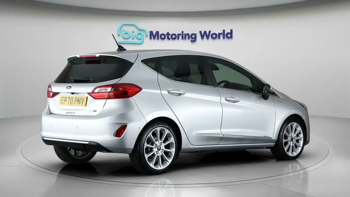2021-ford-fiesta-10t-vignale-edition-125ps-hybrid-mhev-big-7
