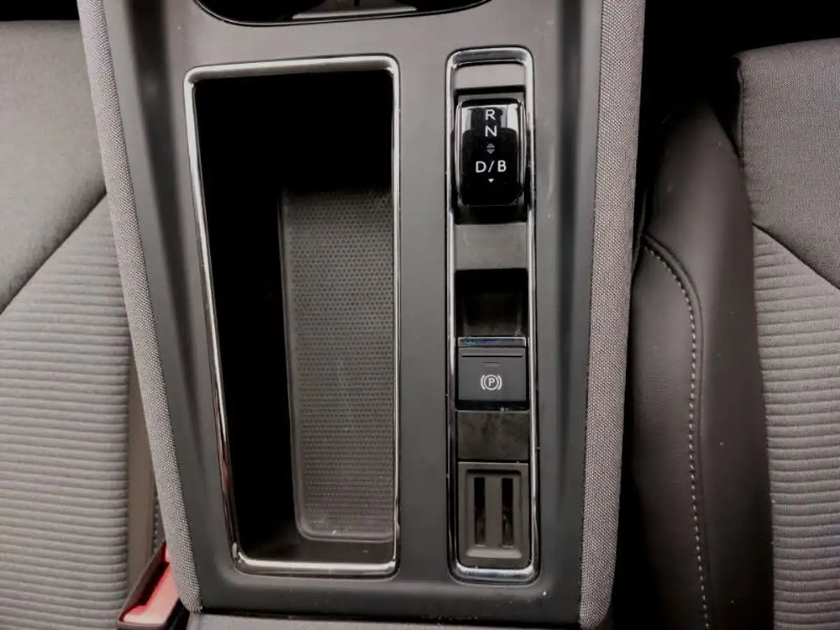2022-skoda-enyaq-e-60-big-15
