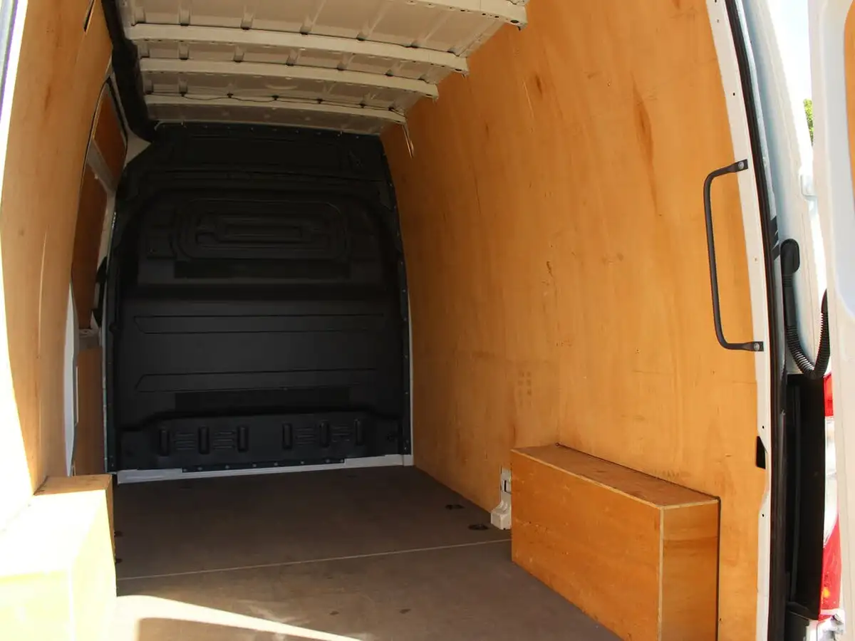 2024-mercedes-benz-sprinter-20cdi-315-l2h1-premium-big-18