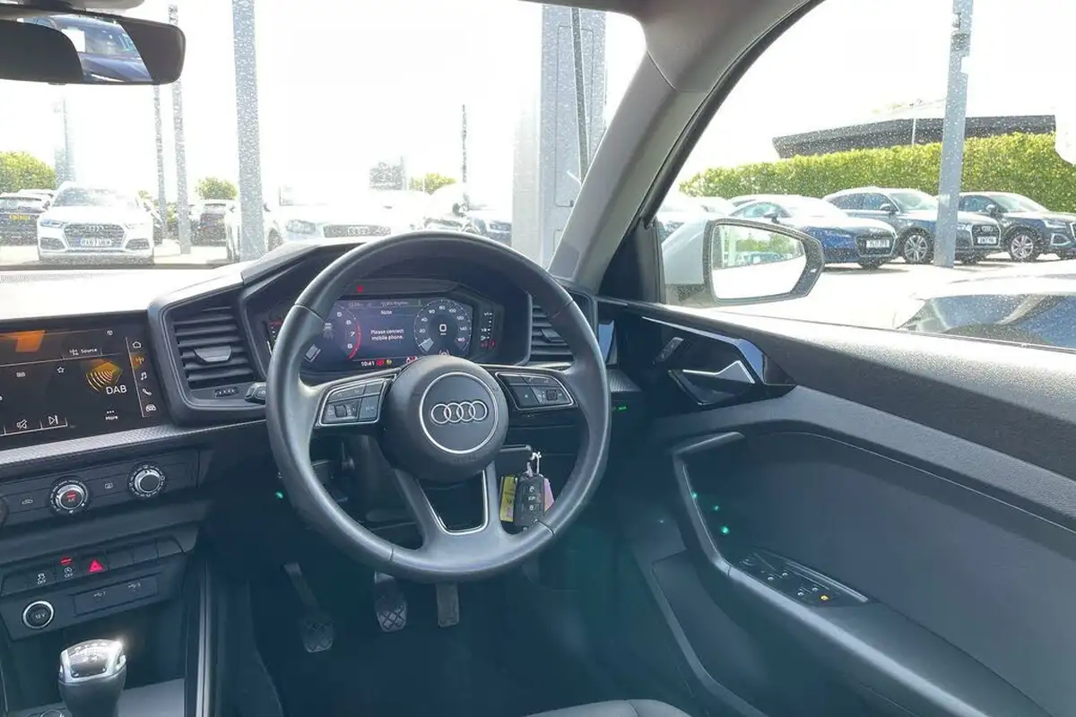 2023-audi-a1-10-25-tfsi-technik-big-35