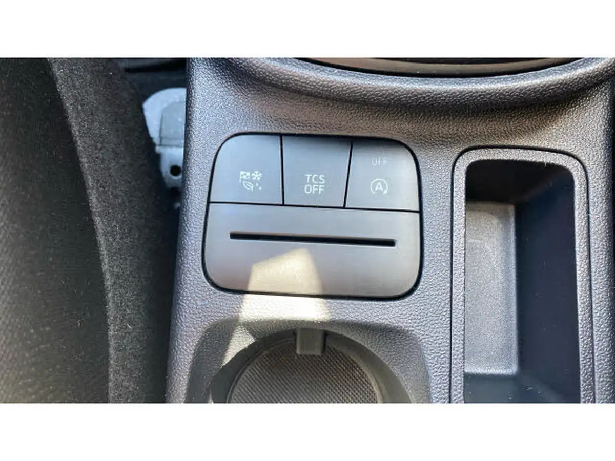 2022-ford-fiesta-10t-trend-100ps-5d-big-28