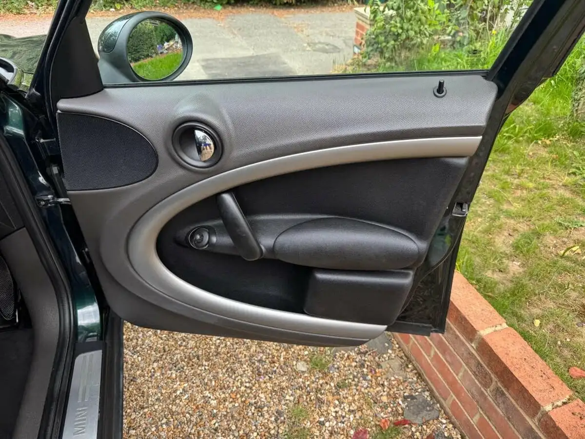 2012-mini-countryman-16-one-122bhp-auto-big-18