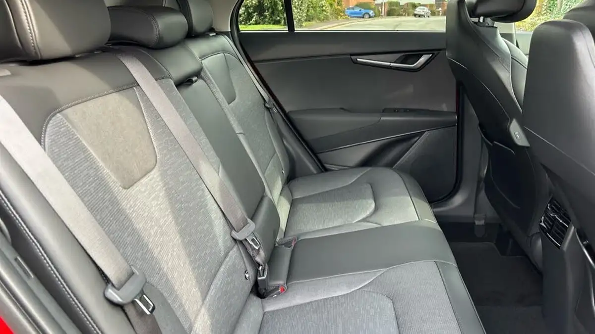 2025-kia-niro-16-gdi-4-127bhp-hev-132kwh-big-21