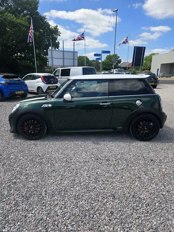 2012-mini-cooper-16-john-cooper-works-hatchback-3d-big-2