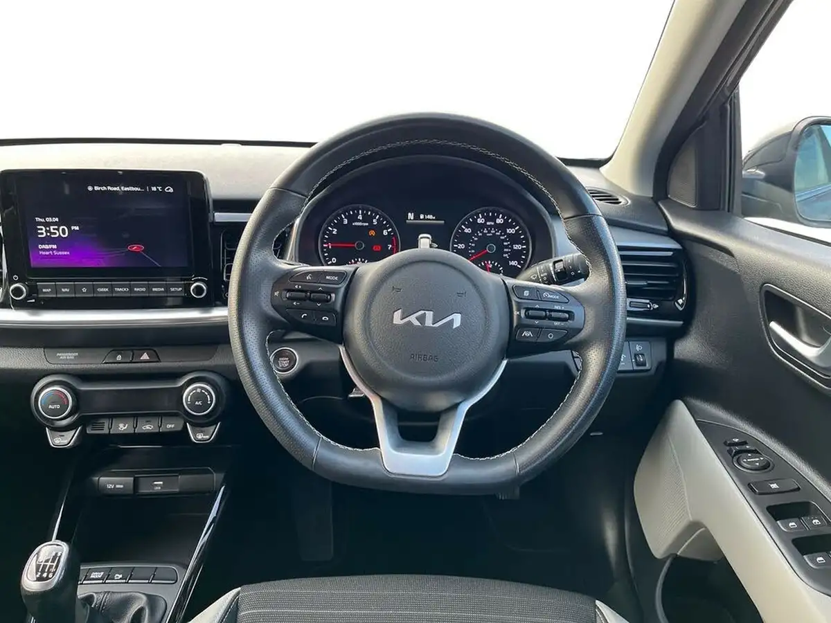 2022-kia-stonic-10-t-gdi-connect-big-11