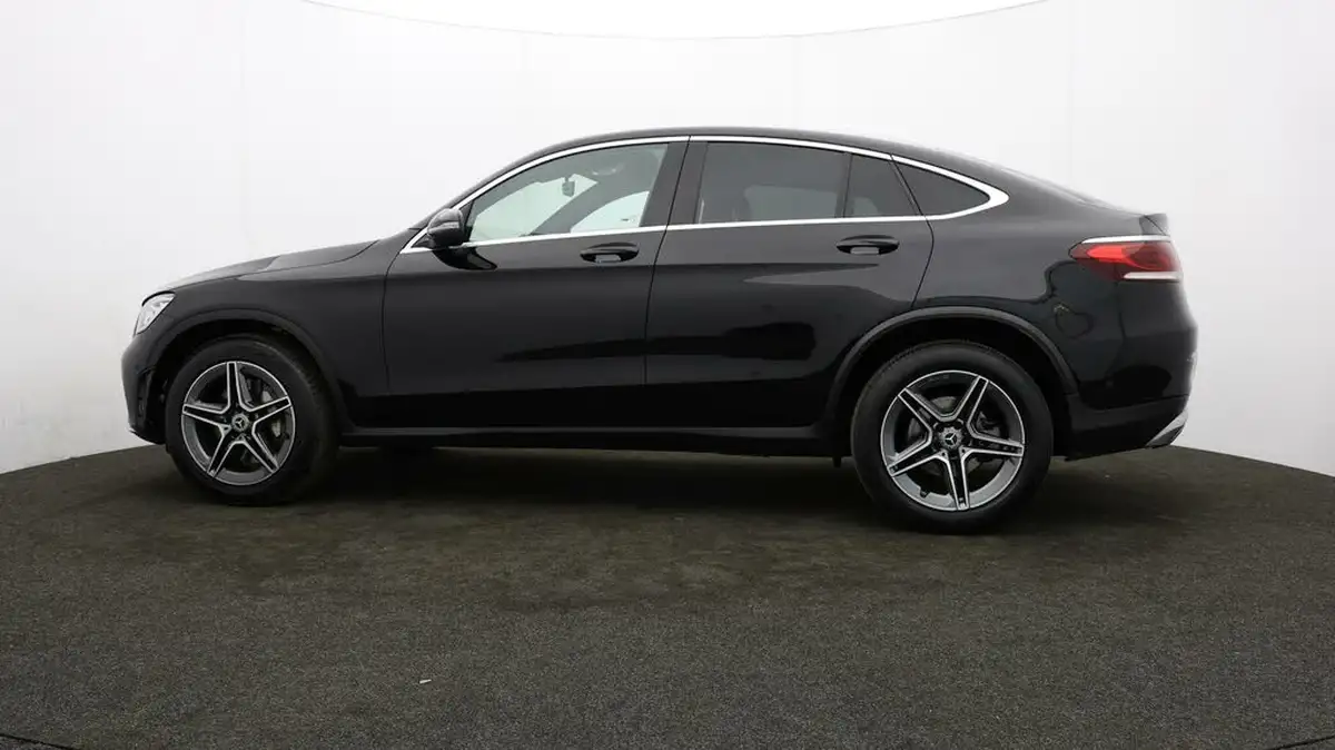 2021-mercedes-benz-glc-class-20-glc300-amg-line-258ps-coupe-4d-big-67