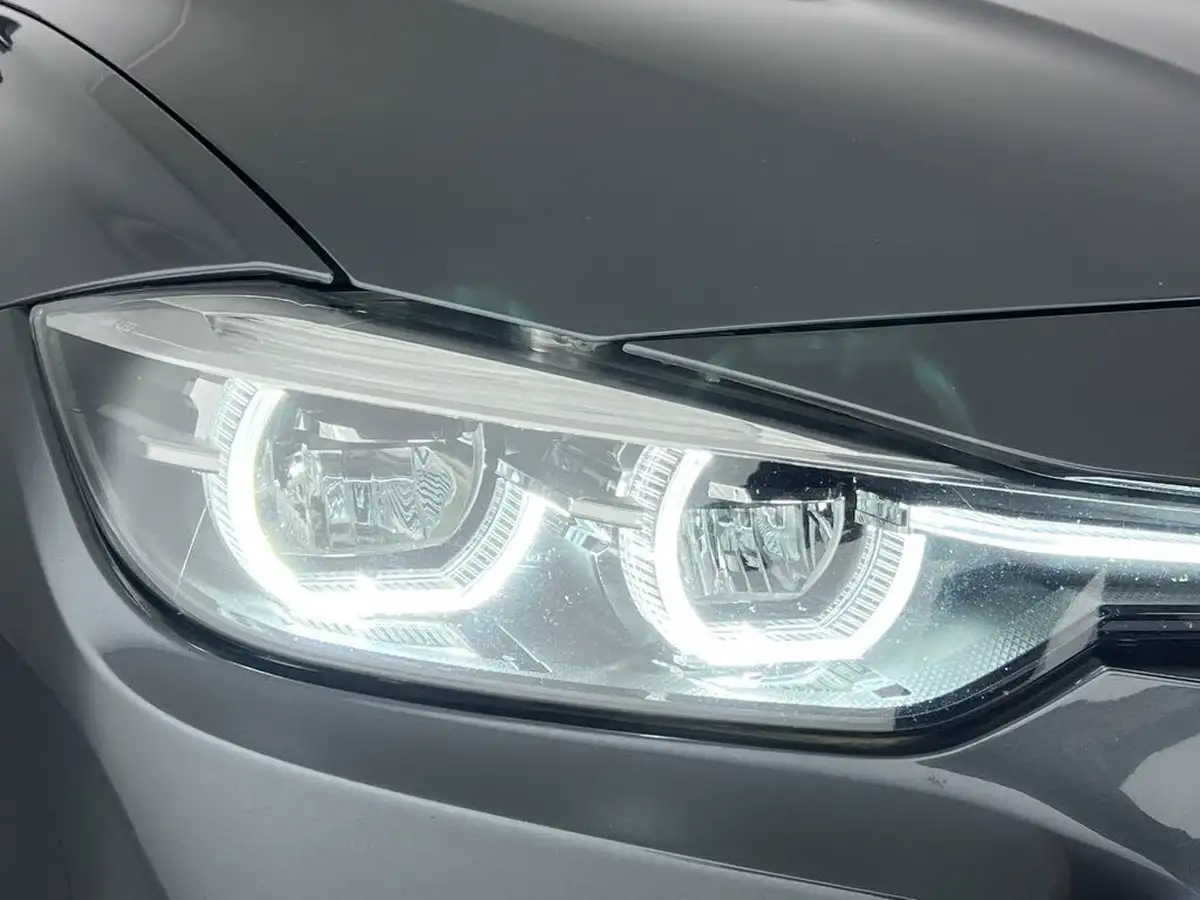 2019-bmw-3-series-20td-320d-m-sport-shadow-edition-touring-5d-auto-big-8
