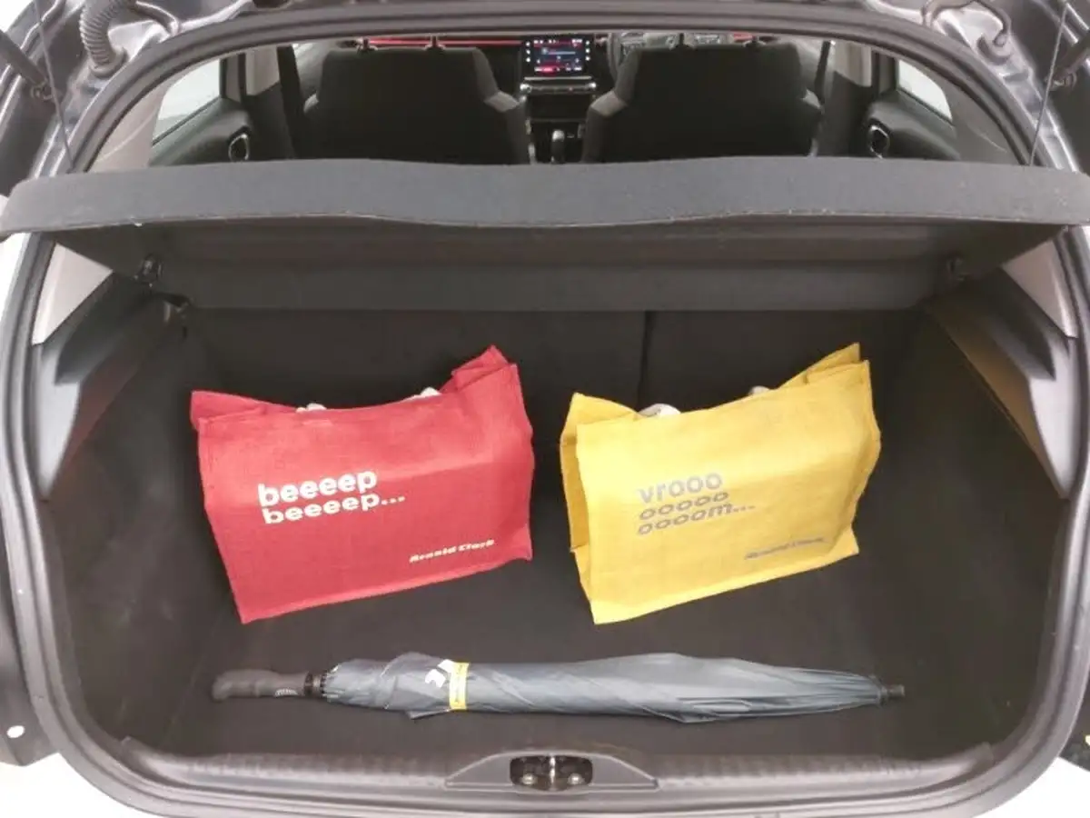 2022-citroen-c3-12-puretech-c-series-big-7