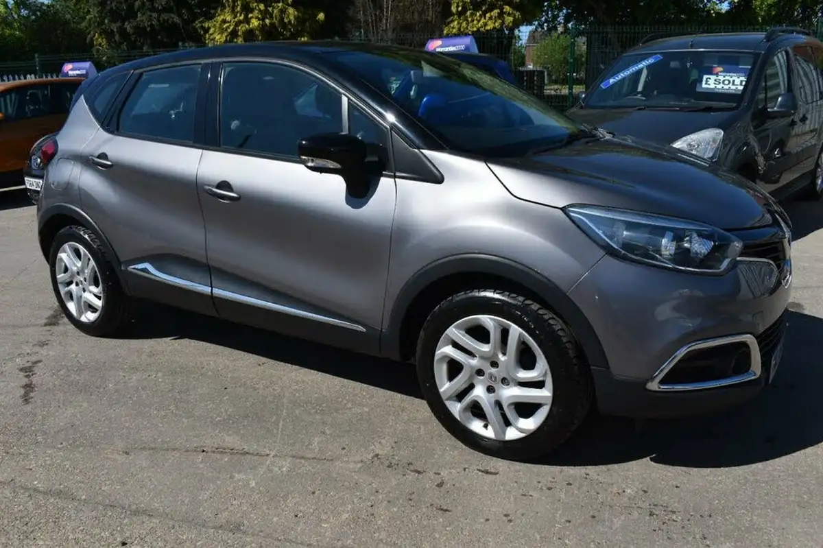 2015-renault-captur-09-dynamique-big-2