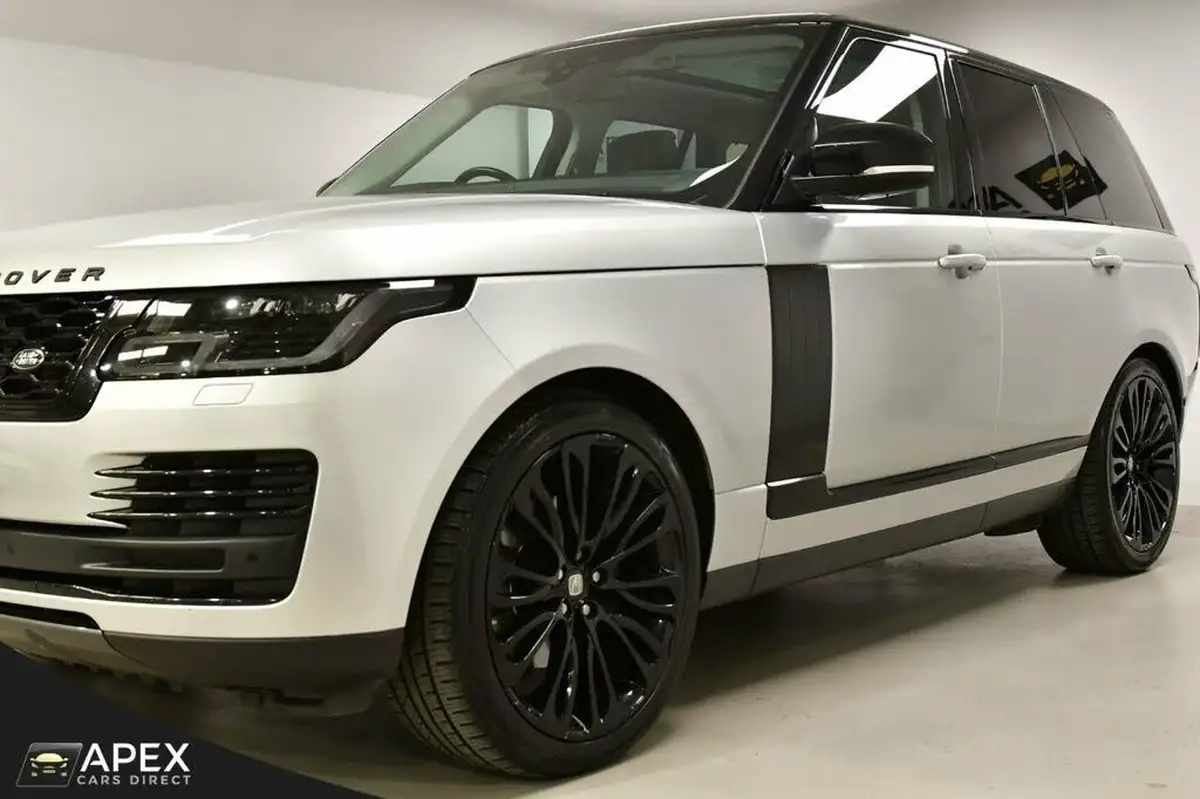 2018-land-rover-range-rover-30tdv6-vogue-big-4
