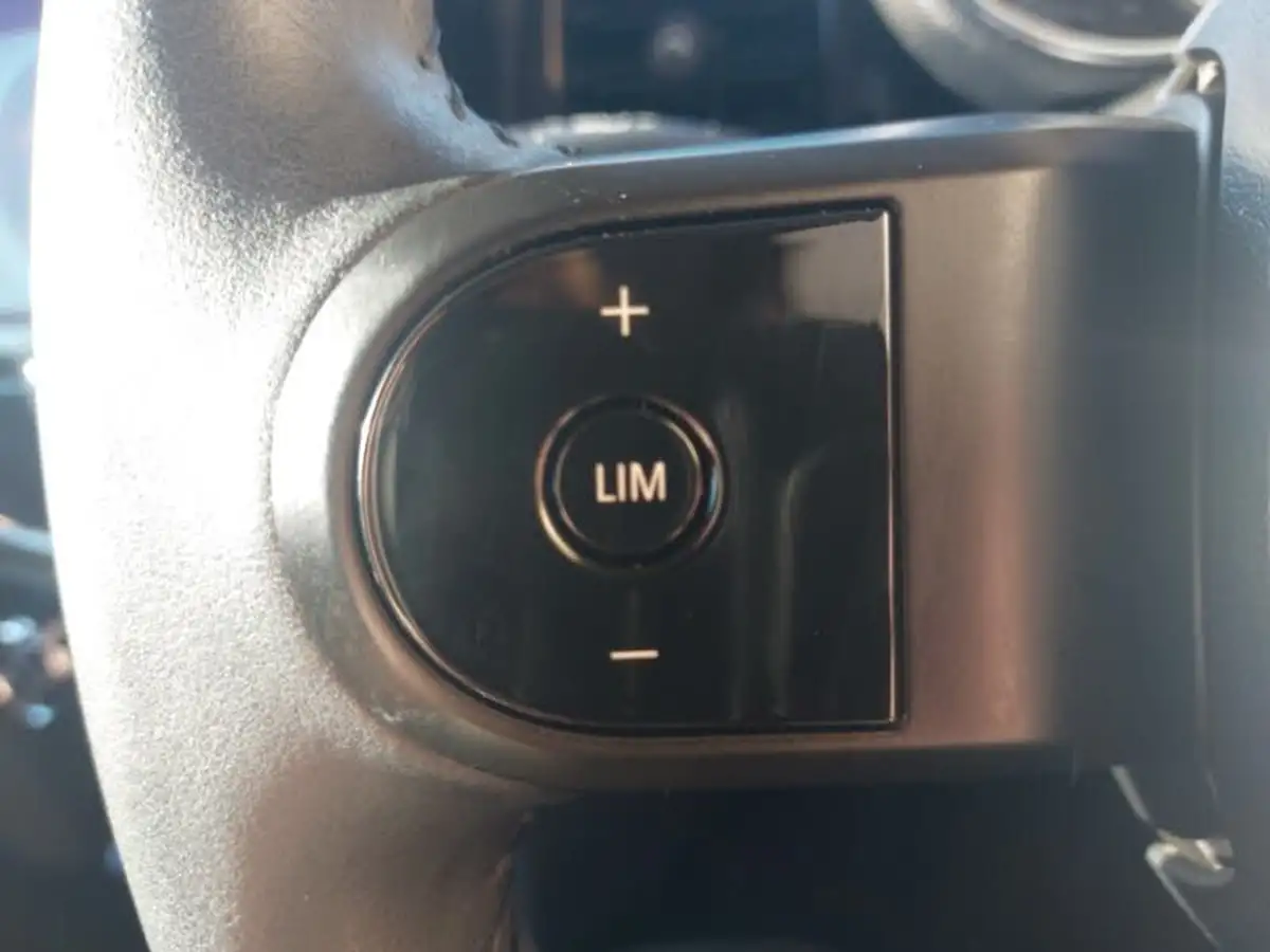 2021-mini-cooper-15-cooper-classic-hatchback-5d-big-11