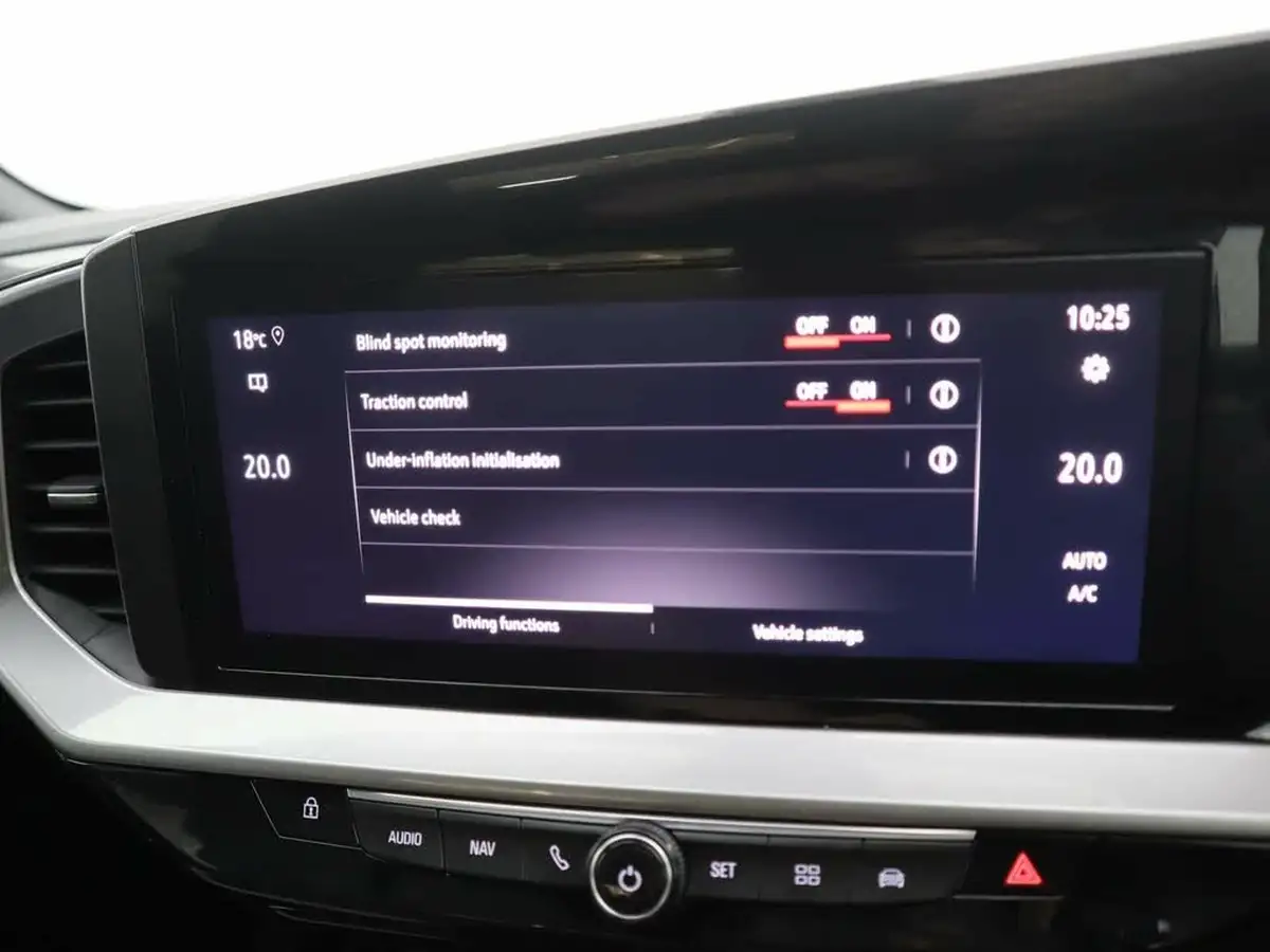 2022-vauxhall-mokka-12-ultimate-130ps-auto-big-27