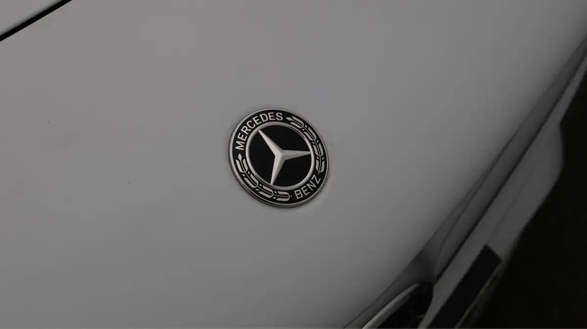 2020-mercedes-benz-cla-13-cla-200-amg-line-coupe-4d-7g-dct-big-21
