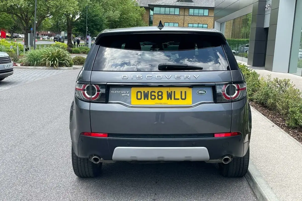 2019-land-rover-discovery-sport-20td4-hse-180ps-auto-big-11