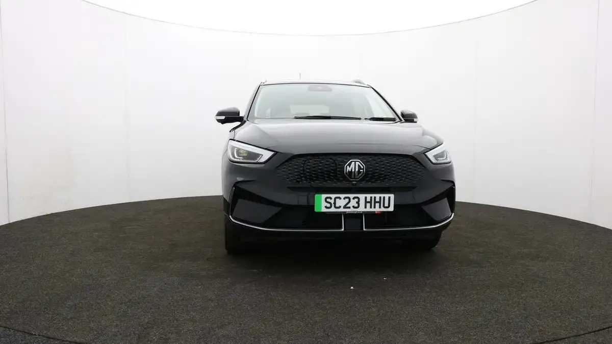 2023-mg-zs-suv-e-trophy-connect-ev-156ps-long-range-big-46