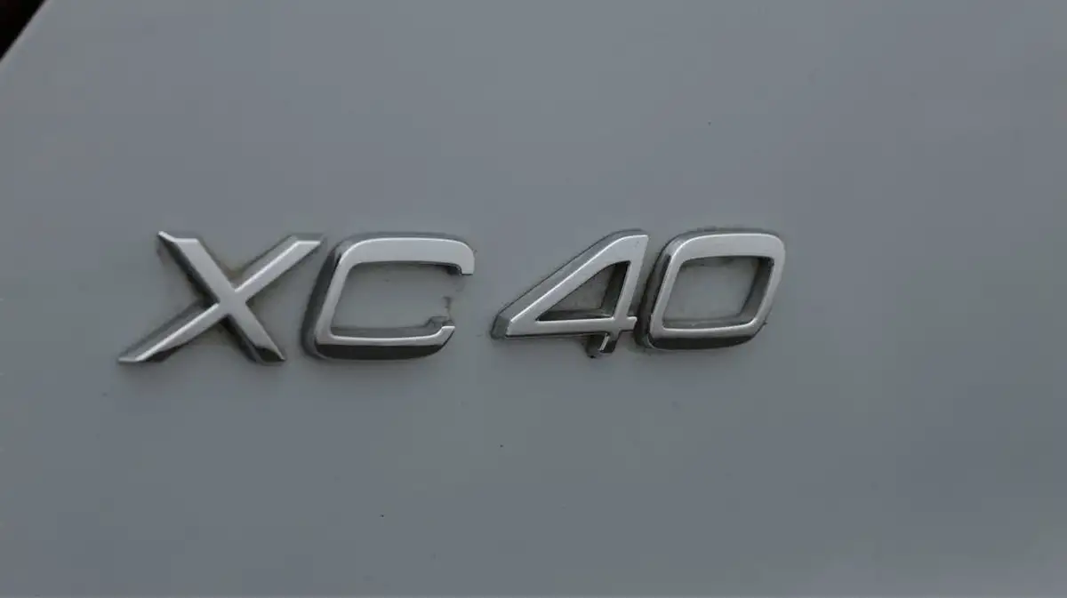 2021-volvo-xc40-15-t3-r-design-161bhp-auto-big-20