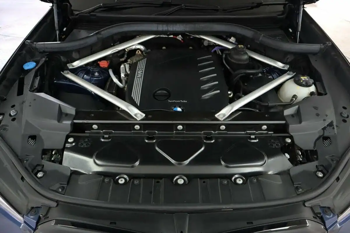 2021-bmw-x6-30td-xdrive30d-m-sport-big-29