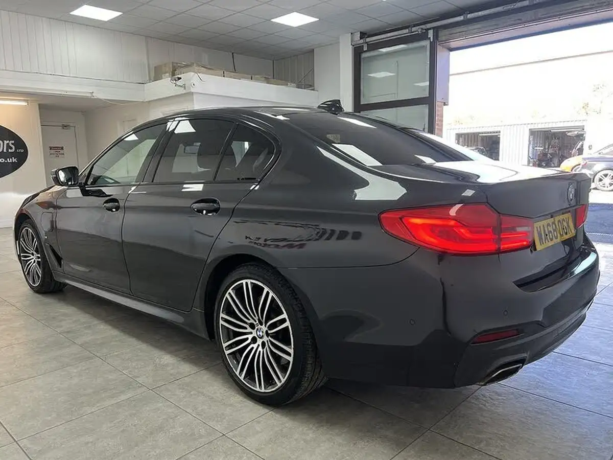 2018-bmw-5-series-20-530e-m-sport-big-5