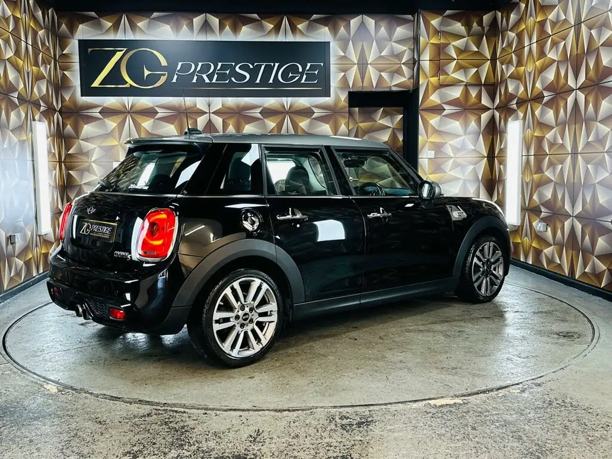 2017-mini-cooper-20-cooper-s-seven-media-xlss-5d-sport-auto-big-27