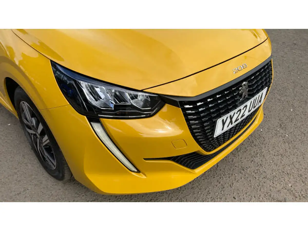 2022-peugeot-208-12-puretech-allure-premium-130bhp-eat8-big-38