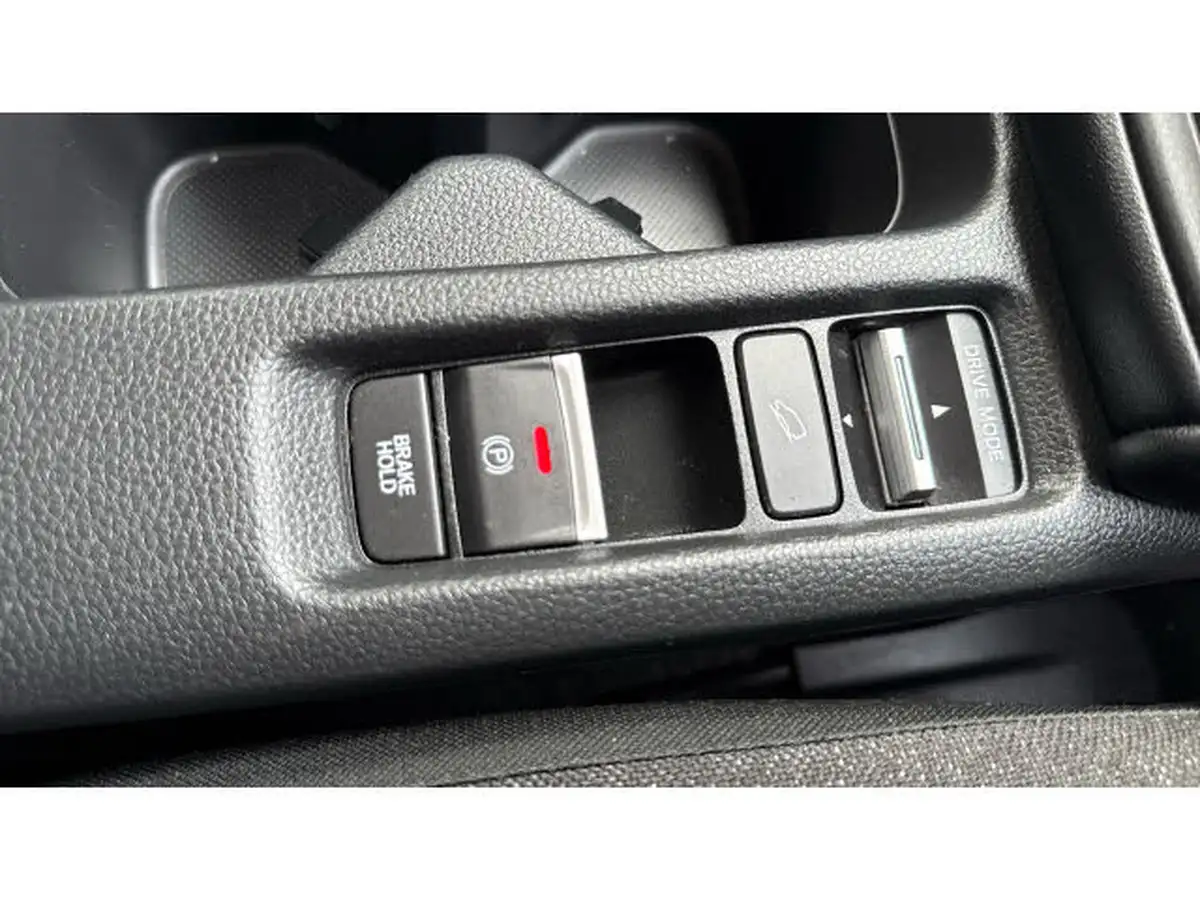 2022-honda-hr-v-15-i-mmd-elegance-big-23
