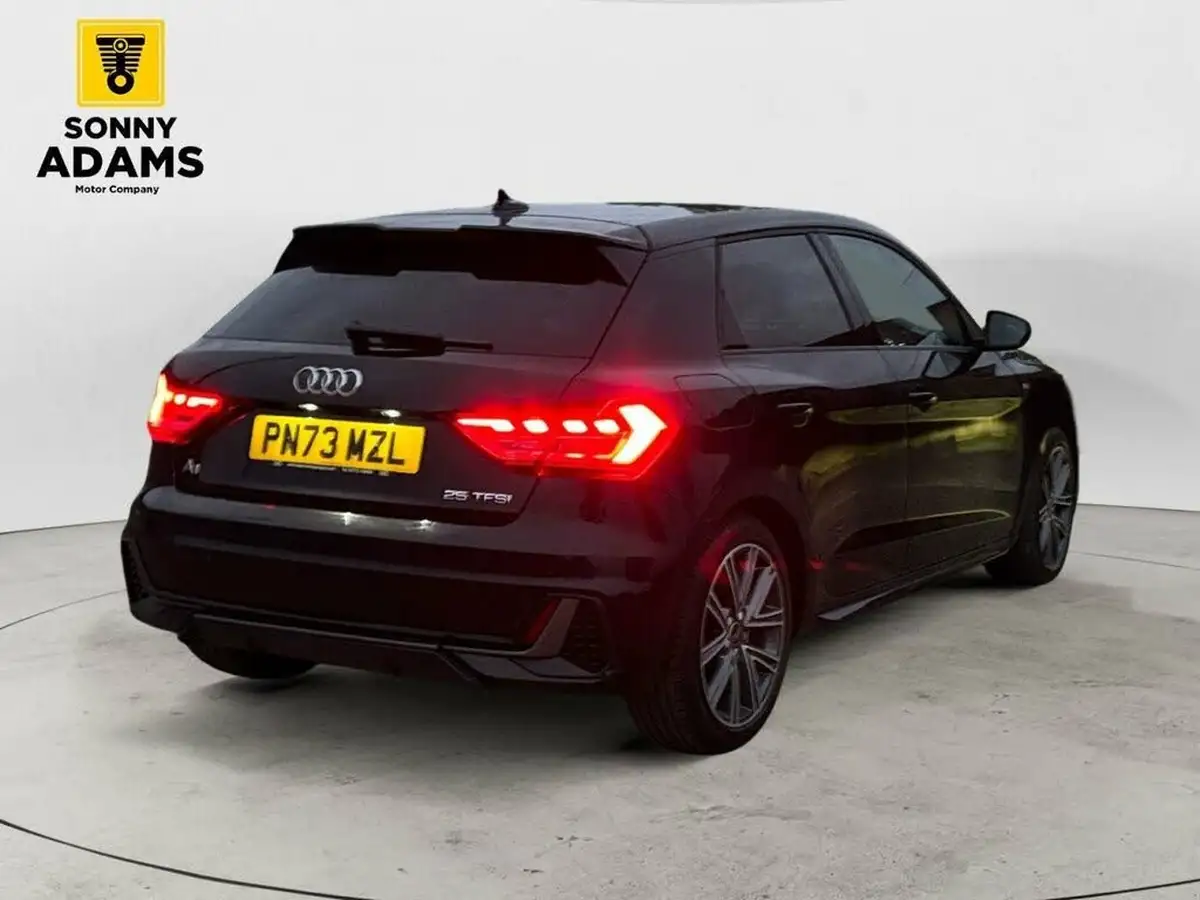2023-audi-a1-10-25-tfsi-s-line-tronic-big-3