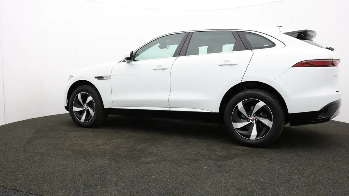 2022-jaguar-f-pace-20-d200-s-big-67